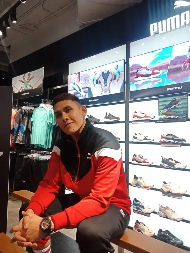 Ganindra Bimo Kini Pilih Koleksi Sneakers yang Sesuai dengan Kebutuhan