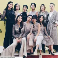 Padu padan busana ala selebgram. (alikaislamadina/instagram)