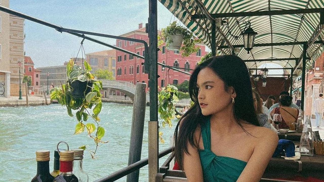 Di Usia 16 Tahun Punya Body Goals, 8 Foto Cut Keysha Adik Beby Tsabina yang Tak Kalah Cantik