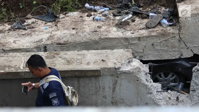 Puslabpor Polri Gelar Olah TKP Longsor Underpass Bandara Soetta