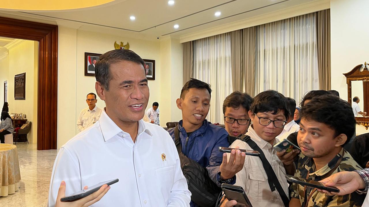 VIDEO:  Pedas! Mentan Amran Kesal Sindir Proyek Irigasi Asal-asalan "Biar Hancur Asal Sesuai Prosedur!"