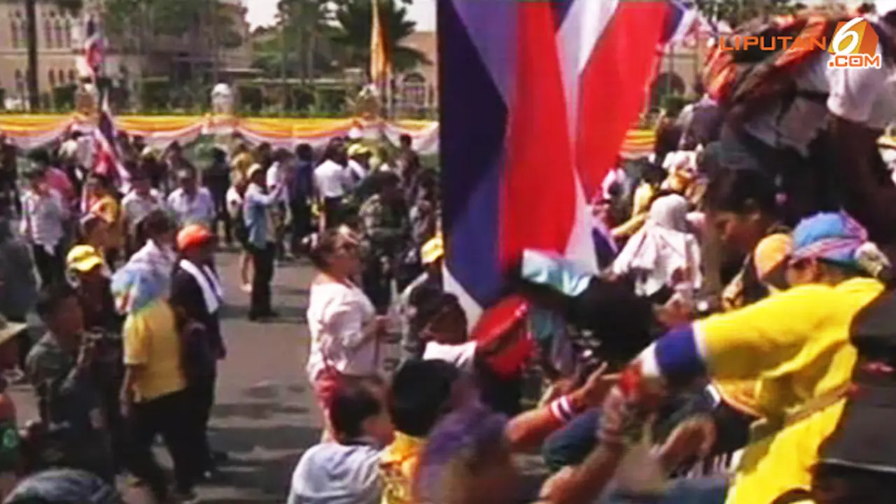 demo-thailand-1311210a.jpg