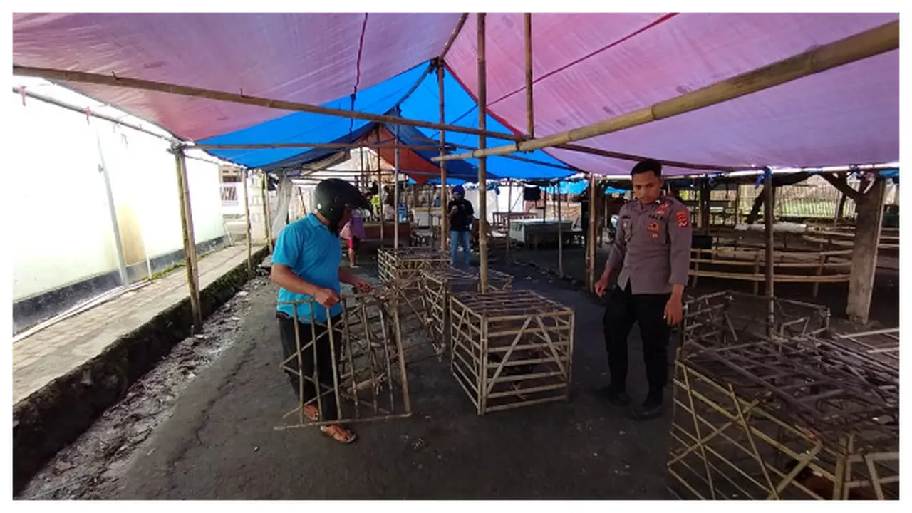 Kocar-Kacir, Polisi Grebek Arena Judi Sabung Ayam