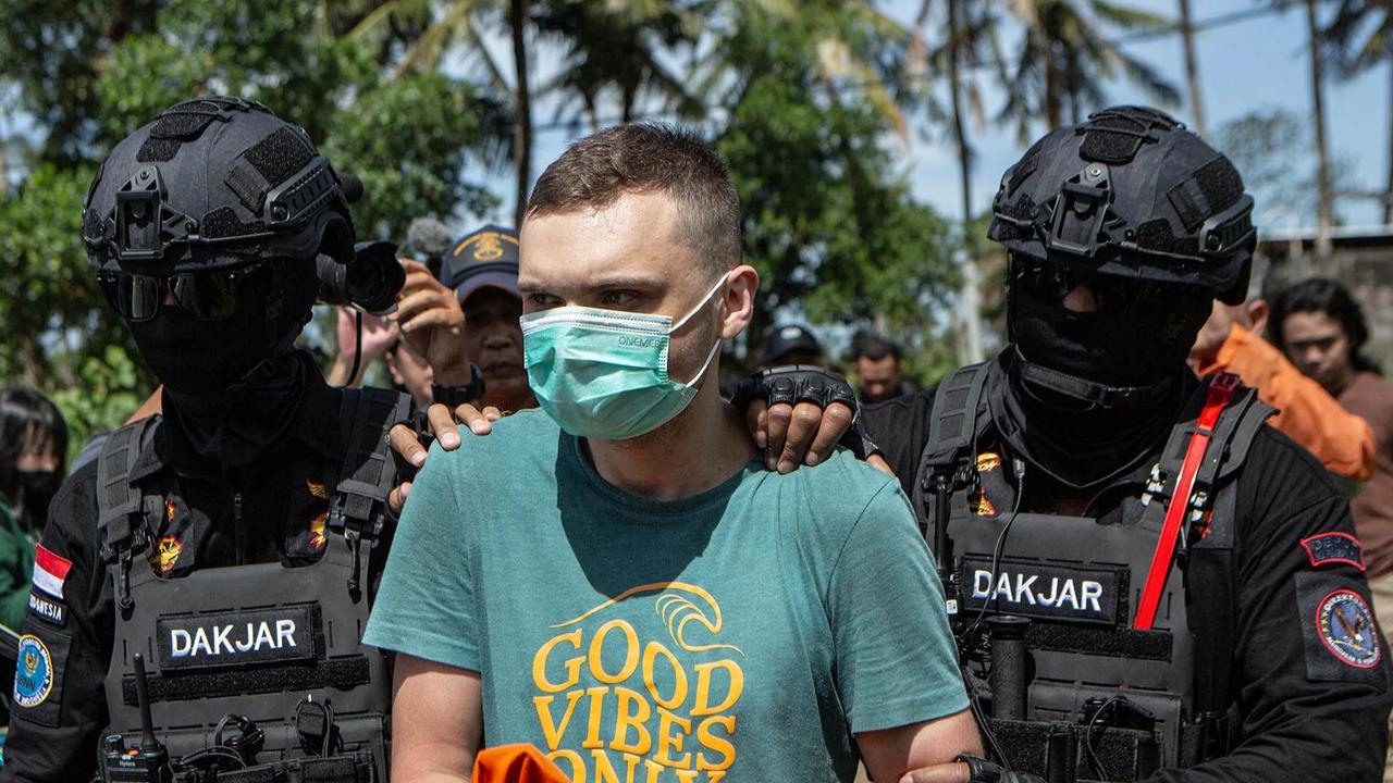 FOTO: BNN Bongkar Laboratorium Narkoba Mephedrone Jaringan Rusia di Bali