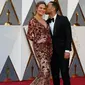 Chrissy Teigen dan John Legend (Reuters/Lucy Nicholson)