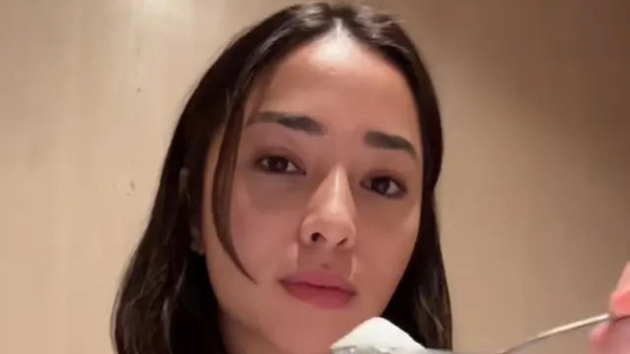 Nikita Willy Sikat Gigi Pakai Odol Premium Italia Seharga Rp300 Ribu, Sebut Bagian dari Self Care