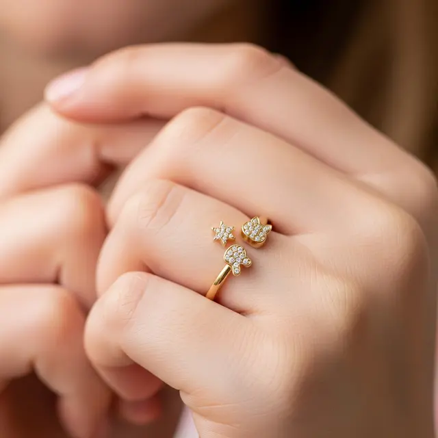 Model Cincin Emas Anak Perempuan (Image by Gemini AI)