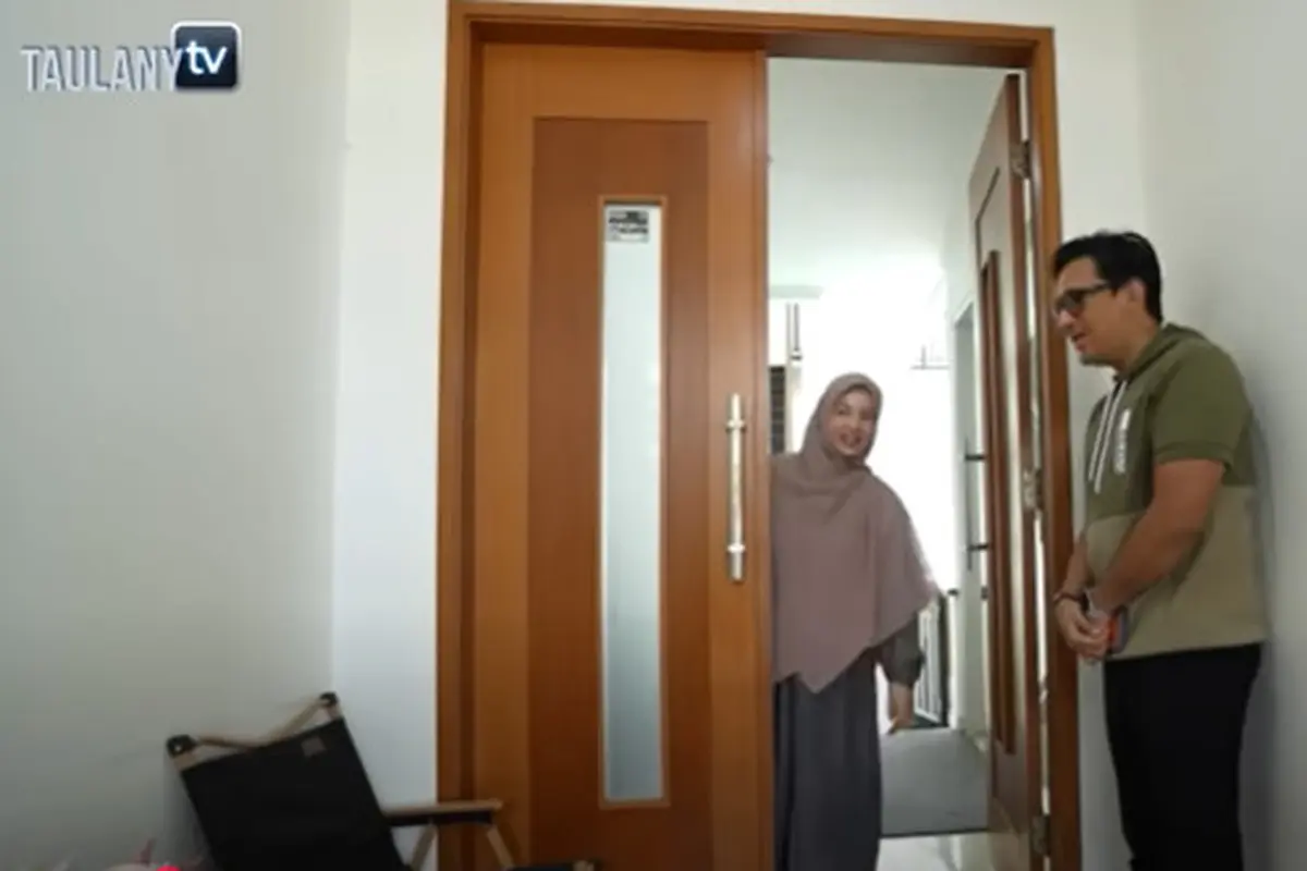 Potret Teras Depan Rumah Natasha Rizky