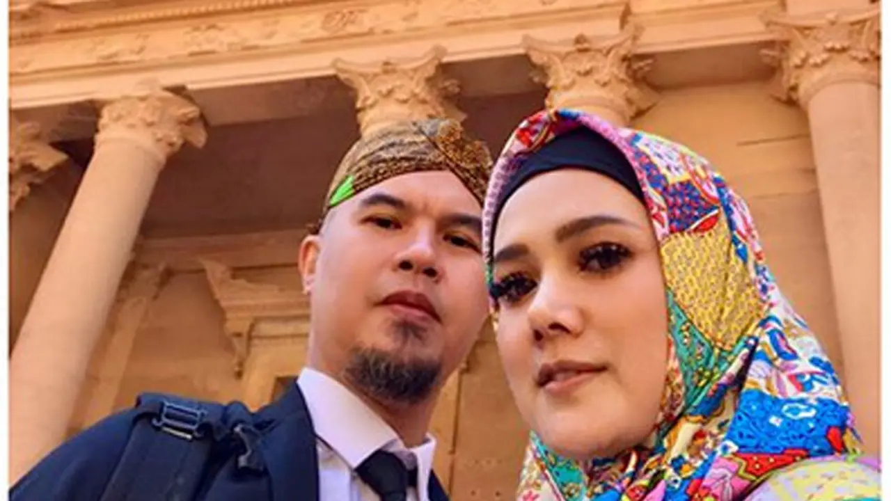 [Bintang] Ahmad Dhani dan Mulan Jameela