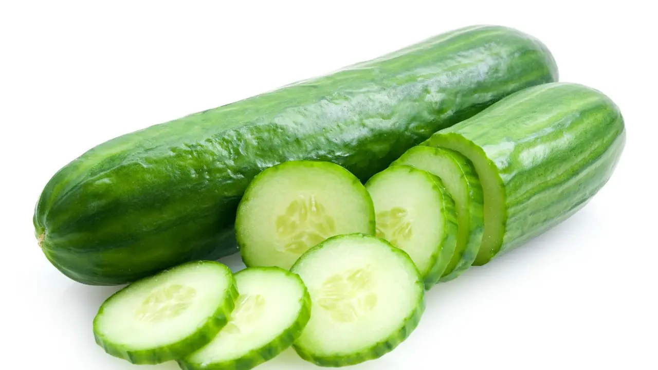 5 Bahan Alami Super Ampuh Untuk Melembabkan Bibir