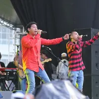 RAN memberikan penampilan spesialnya untuk menghibur para pengunjung di MARKAS 2018. MARKAS sendiri merupakan acara yang digagas Kaskus bekerjasama dengan Dyandra Promosindo. (Adrian Putra/Bintang.com)