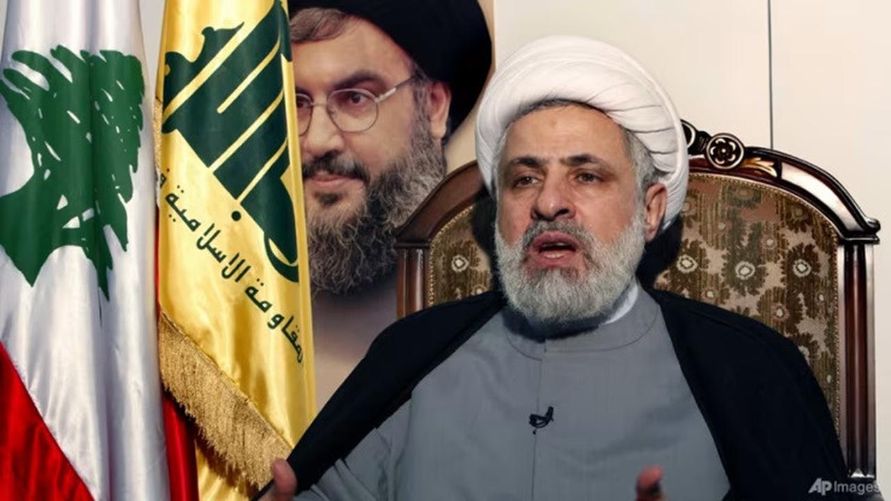 Pemimpin Hizbullah Naim Qassem.