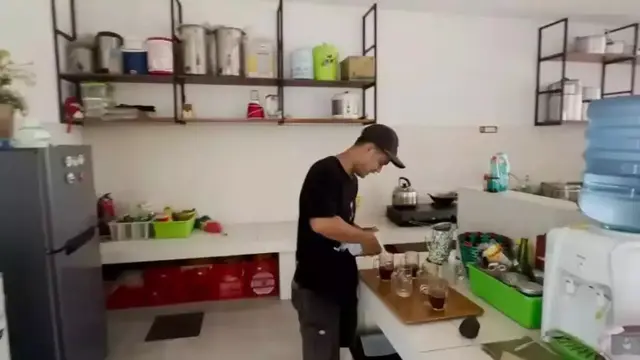 Potret Dapur Kotor Soimah di Rumah Yogyakarta, Sederhana Tanpa Kitchen Set tapi Luas