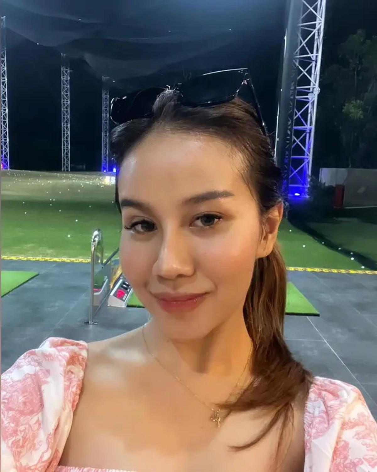 Resolusi Mayang Adik Vanessa Angel di 2025: Skripsi Selesai dan Job Melimpah