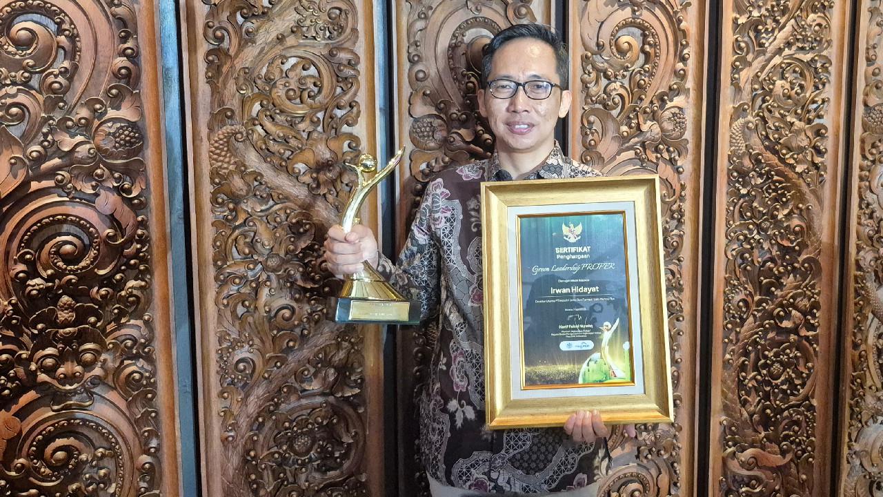 Sido Muncul Sabet PROPER Emas Keenam Beruntun, Irwan Hidayat Kembali Raih Green Leadership