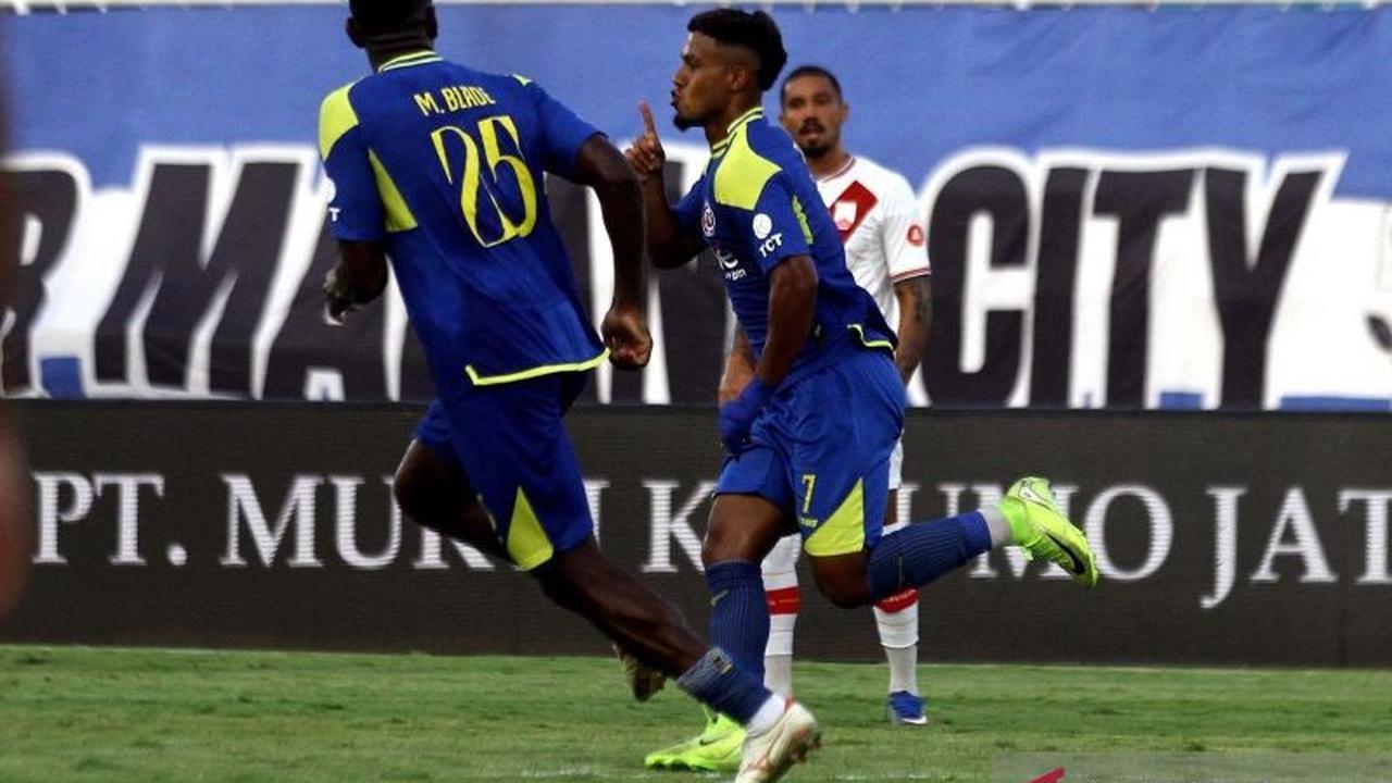 Dwigol Gemilang Gabriel Silva Antar Arema FC Taklukkan Persis Solo 2-0