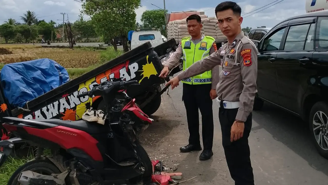 Kecelakaan maut mobil pikap dan pemotor menewaskan dua orang di Pringsewu
