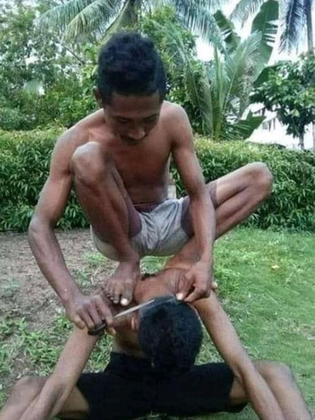 6 Aksi Tukang Potong Rambut Kebanyakan Tingkah Ini Bikin Pelanggan Tepuk Jidat