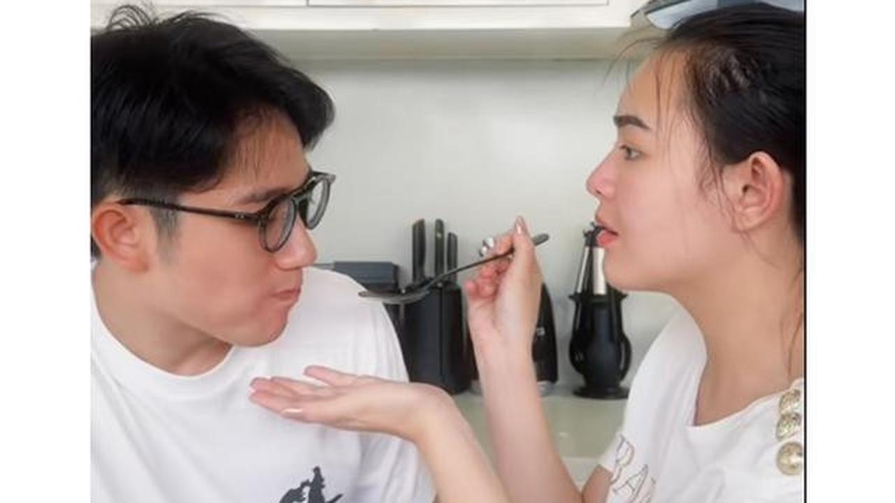 6 Potret Dapur Amanda Manopo, Cozy untuk Masak Menu Favorit Kenny Austin