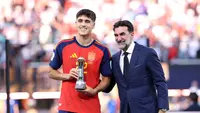 Pau Cubarsi Pemain Muda Terbaik Piala Dunia 2026, Unai Simon Sabet Sarung Tangan Emas