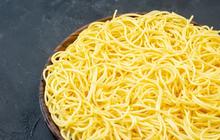 Tips Anti Gagal Mi Kuning Goreng Lebih Awet dengan Langkah Ini