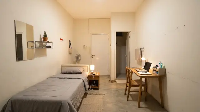 Menata kamar kos