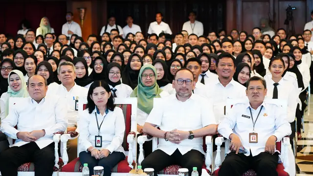 Kemensos Berencana Masukkan CPNS ke Barak Militer