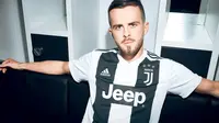 Jersey Kandang Terbaru Juventus Menuai Protes