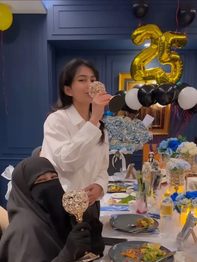 Sintya Marisca dan Umi Pipik