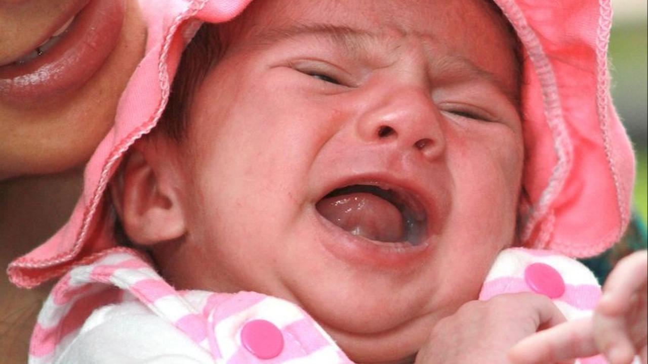 Mitos Bayi Menangis