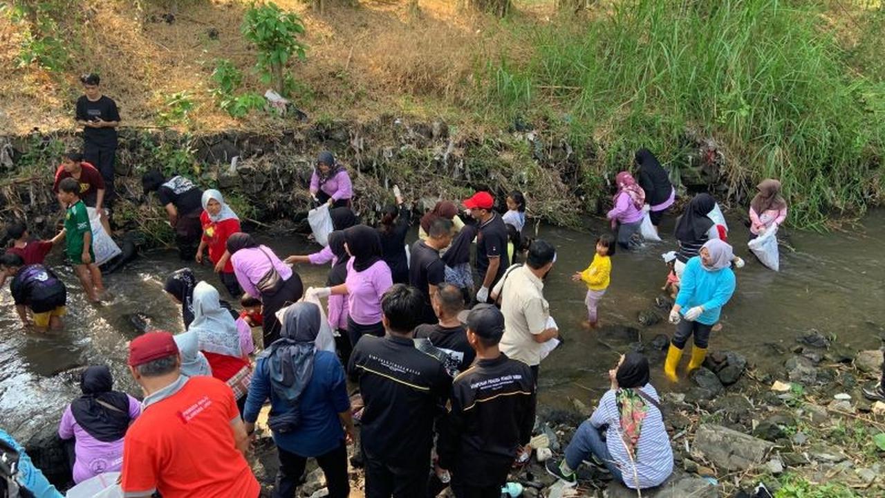Tahukah Anda? Wabup Sleman Turun Langsung Bersih Sungai di Merti Kali Grojogan 9, Aksi Nyata Jaga Lingkungan