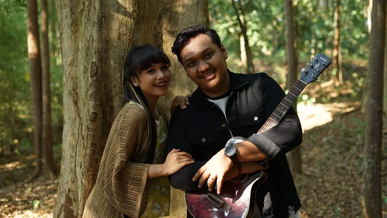Tasya Rosmala dan Ndarboy Genk