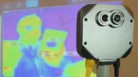 Kamera Thermal Jisung Protech Tipe W95 yang bisa mengukur suhu tubuh secara akurat dalam radius 2 meter. Dok: Professtama