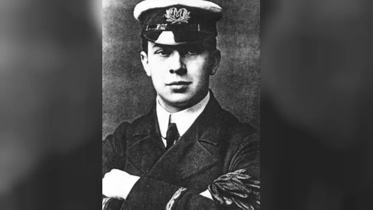 John "Jack" Phillips, kepala operator nirkabel Titanic