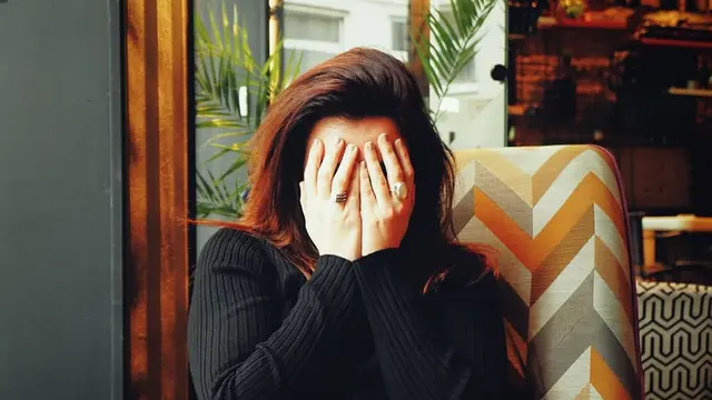 Ilustrasi orang sakit