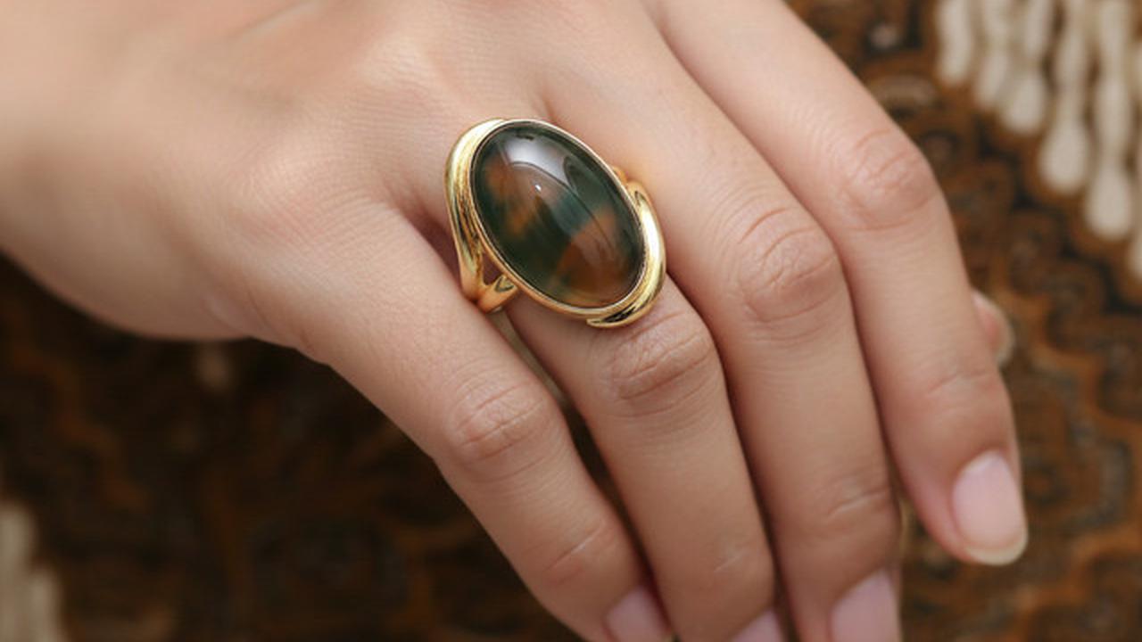 7 Model Cincin Emas Batu Akik Wanita untuk Kesan Elegan dan Berkarakter