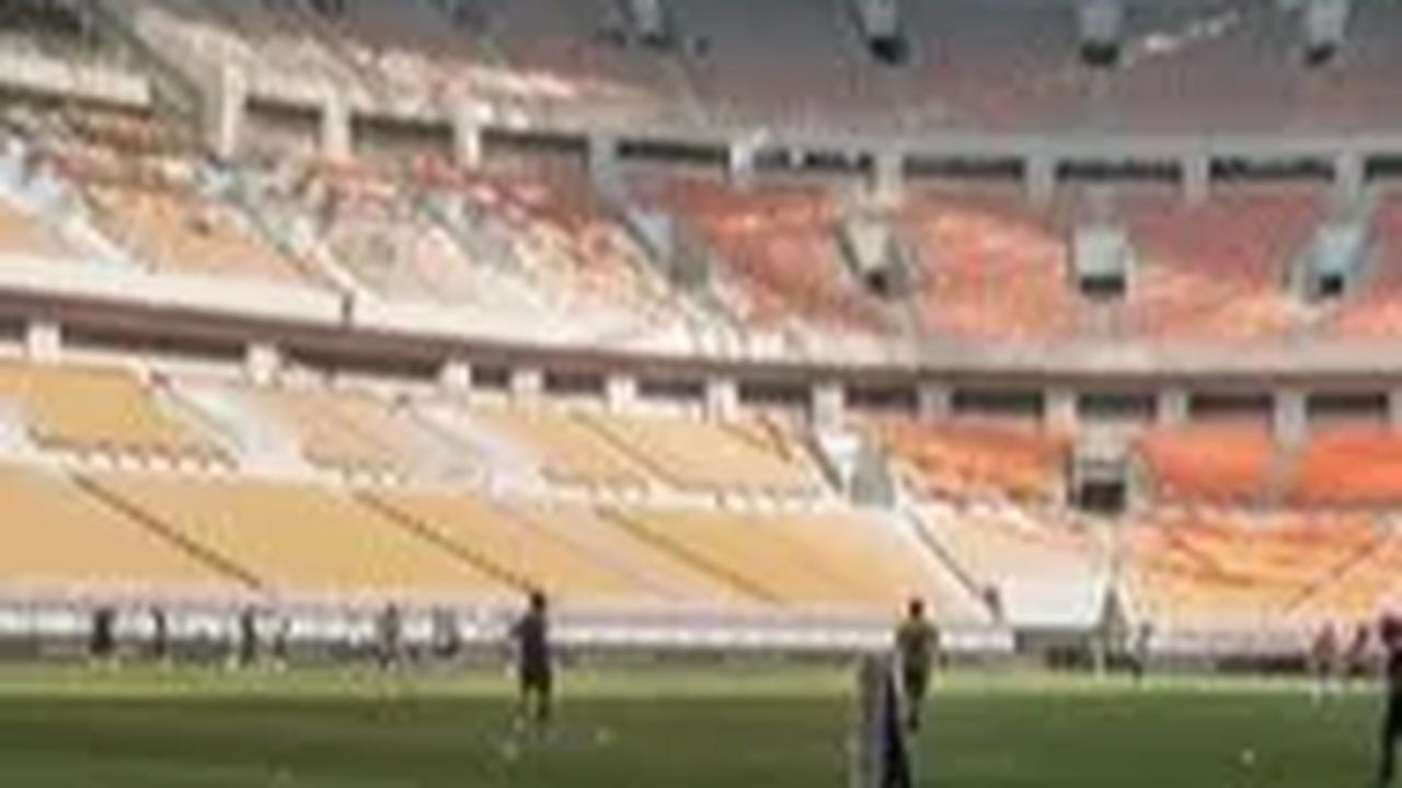 Klub Barcelona U-18 Pernah Main di JIS, Pengamat Sepak Bola: Mereka Tak Komplain, Rumput Dibilang Bagus