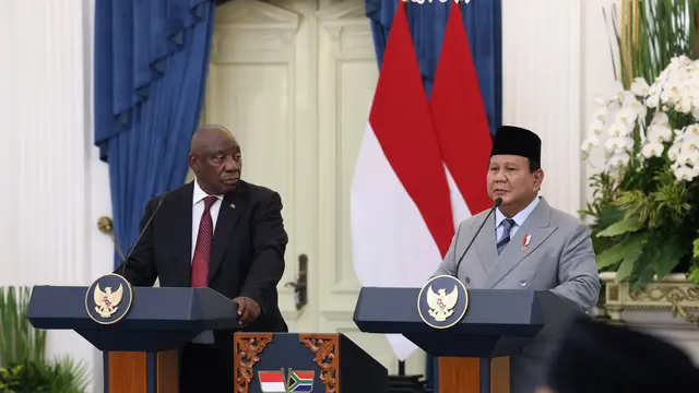 Presiden Prabowo Subianto bertemu dengan Presiden Afrika Selatan Cyril Ramaphosa di Istana Merdeka Jakarta, Rabu (22/10/2025).