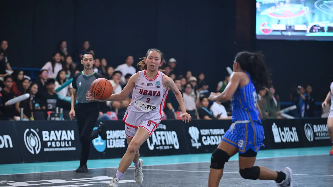 Pemain Ubaya beraksi di semifinal Campus League 2026