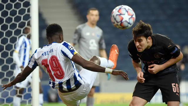 FOTO: Imbang Tanpa Gol, Porto Dampingi City ke Babak 16 Besar