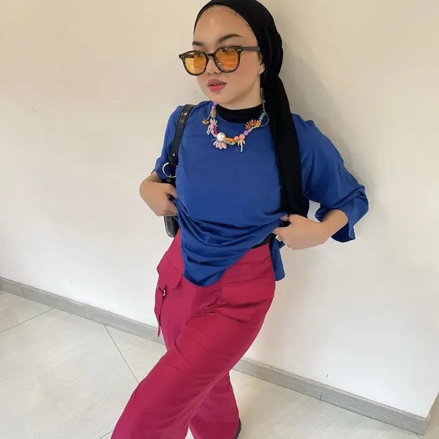 Outfit Nadya Aisha (instagram.com/nadyaaisha)