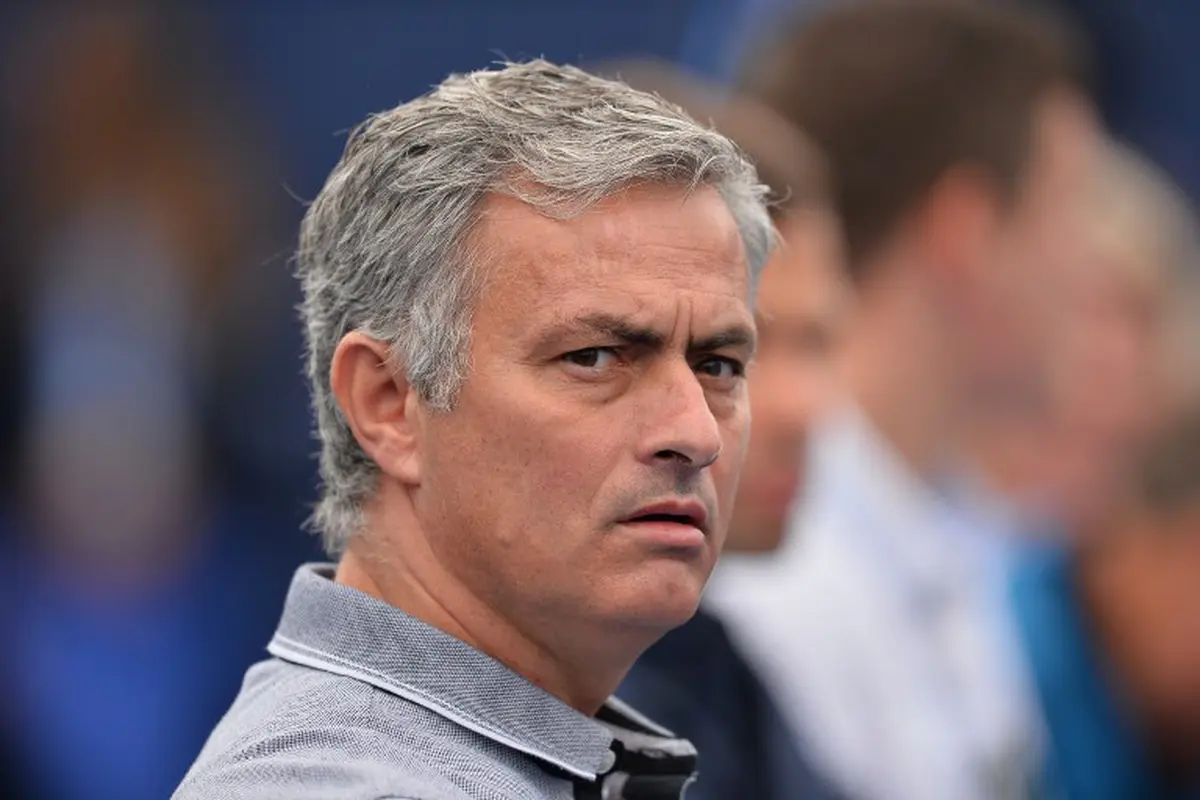 Jose Mourinho ( AFP PHOTO / GLYN KIRK)