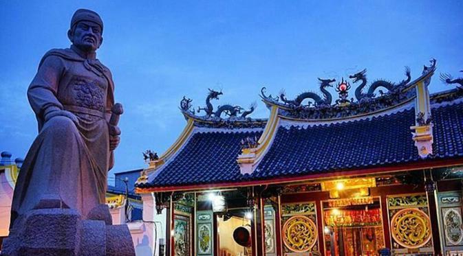 Klenteng Tay Kak Sie. (dok. Instagram @wisatasemarang/ https://www.instagram.com/p/BBScC4xgGy_/?igshid=xkuthlafc6zr / Melia Setiawati)