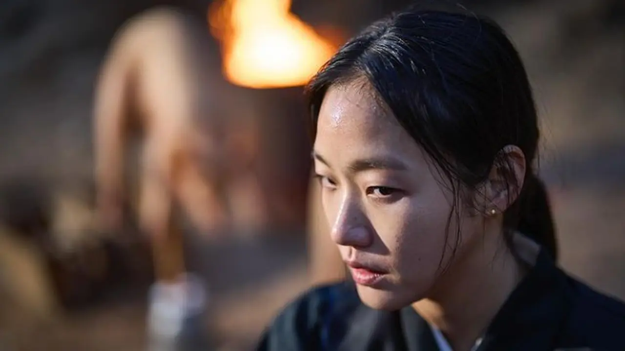 Kim Go Eun dalam film Exhuma (Foto: Tangkapan Layar Instagram ggonekim)