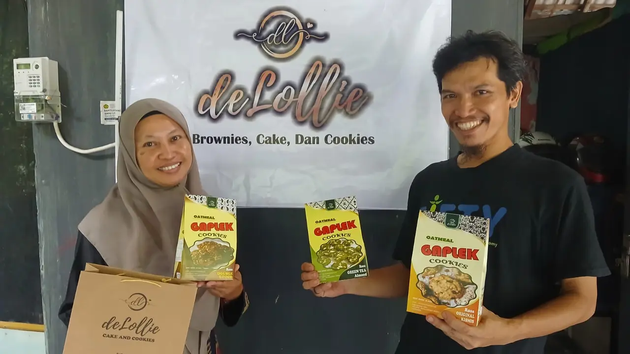 Olya Widowati Putri dan Suami yang Menjalankan Bisnis Delollie Cake & Cookies di Nglipar Gunungkidul