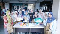 Yayasan Indonesia Setara (YIS) bekerja sama dengan Gebrakan Anak Negeri (GAN) mengadakan pelatihan workshop pembuatan makanan UMKM kepada ibu-ibu dan mahasiswa di Universitas Islam Syekh Yusuf, Babakan, Kota Tangerang, Sabtu (11/10/2025) (Istimewa)