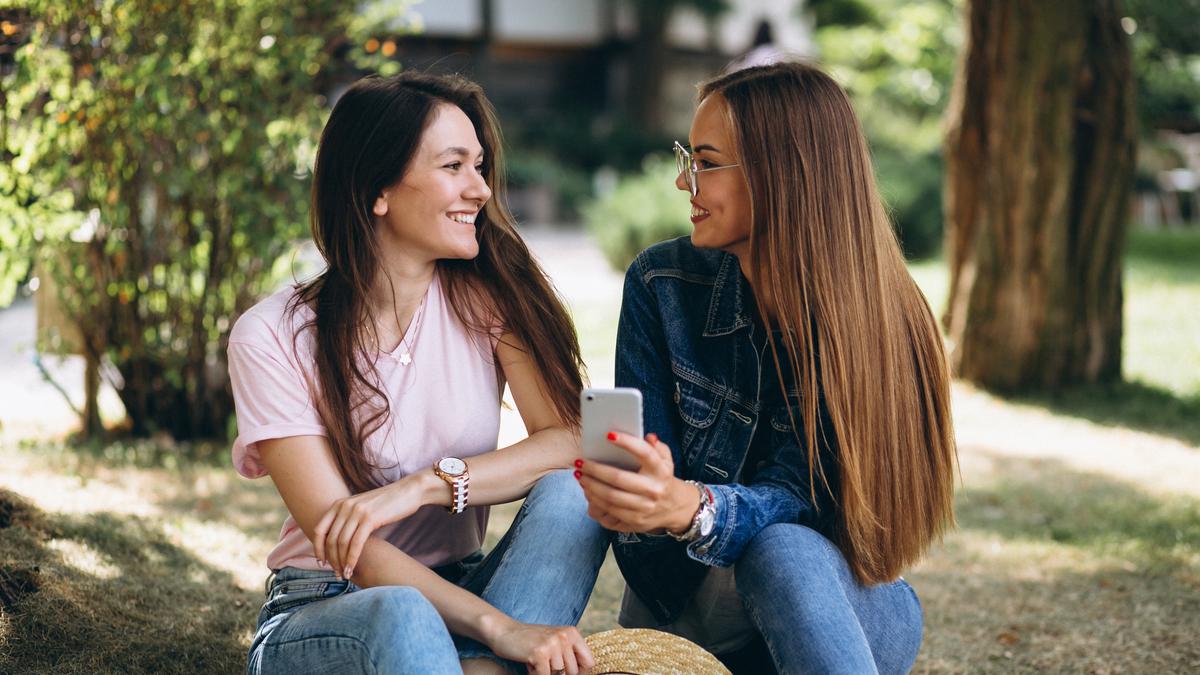 Rahasia Membangun Kepercayaan di Detik Pertama Percakapan