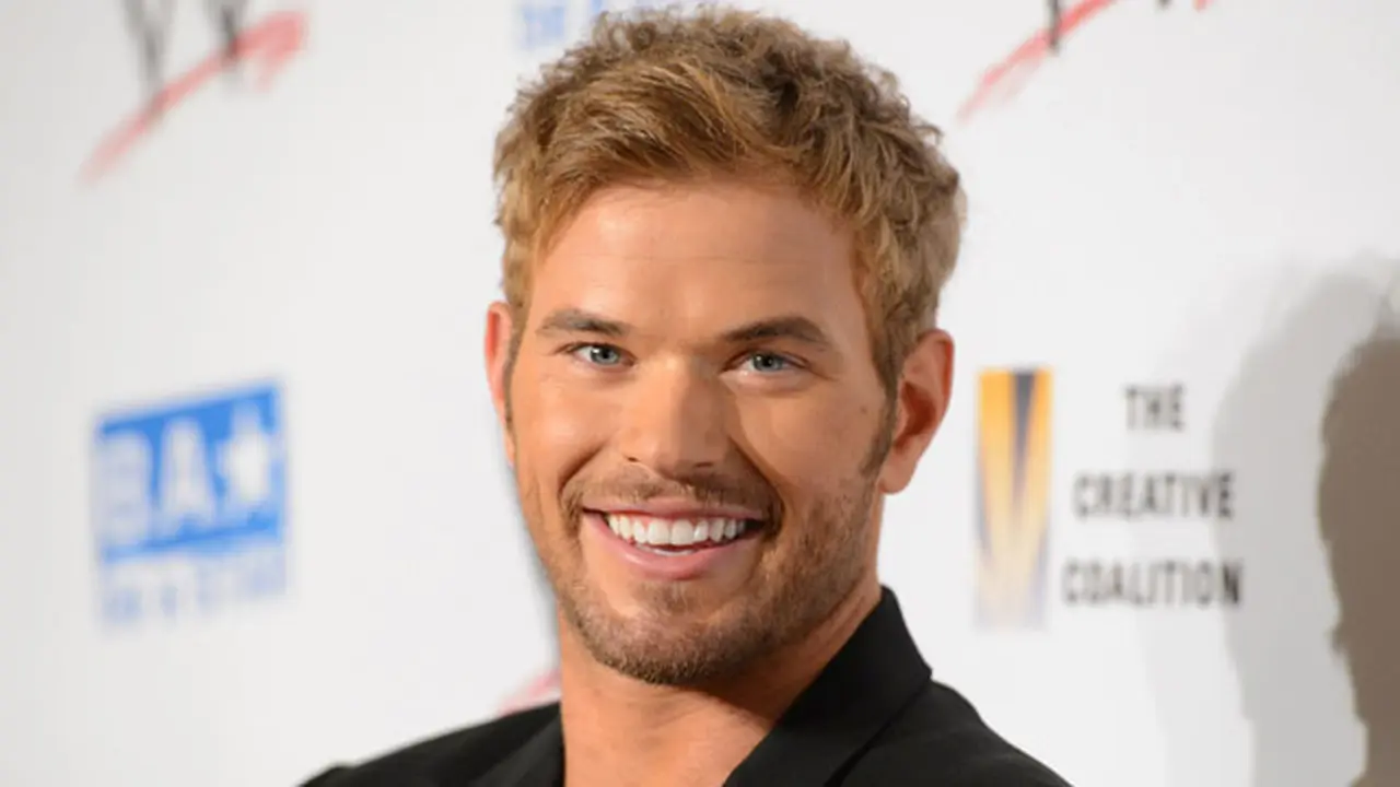 Kellan Lutz/ ryanseacrest.com