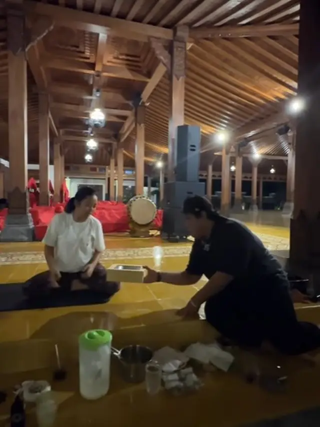 Pendopo rumah Soimah (Instagram/showimah)