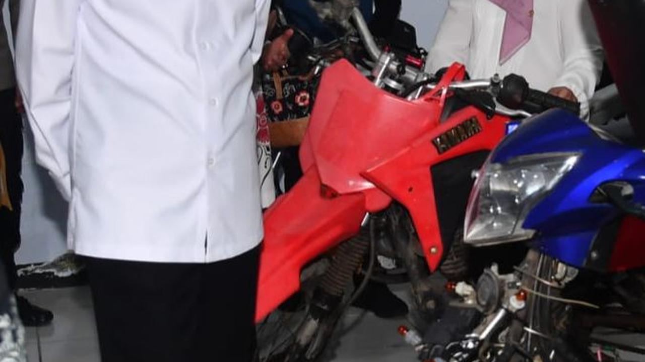 Jokowi Tinjau SMKN 2 Bengkulu Tengah: Nanti di Sini Bisa Saja Buat Mobil